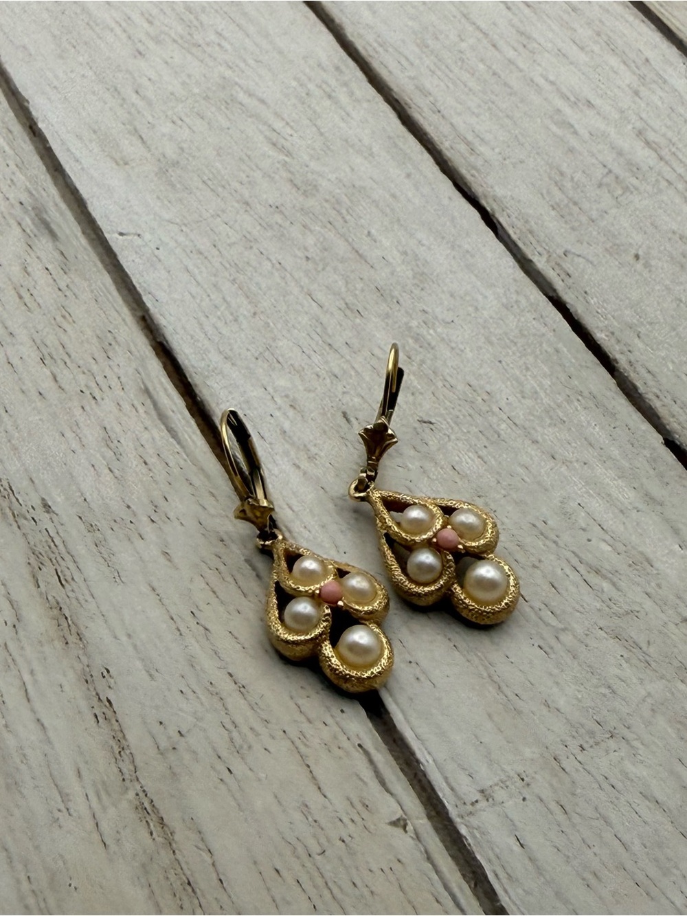 Avon Gold tone Pearl Drop Earrings with Pink Accent - Women's Jewelry